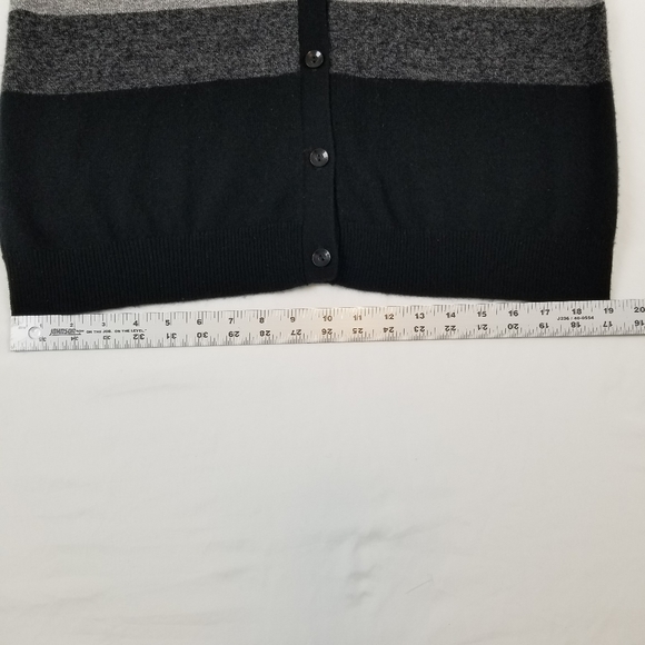Charter Club 100% Cashmere Luxury Cardigan Button Front Women Size L Black Gray - Picture 10 of 11